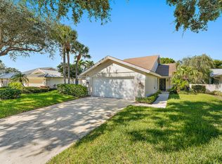 337 Ridge Rd, Jupiter, FL 33477