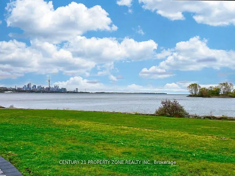 38 Annie Craig Dr #2207 — Photo 22