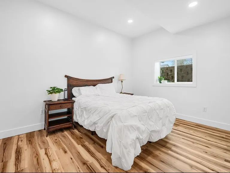 1315 SW Dorothy St — Photo 17