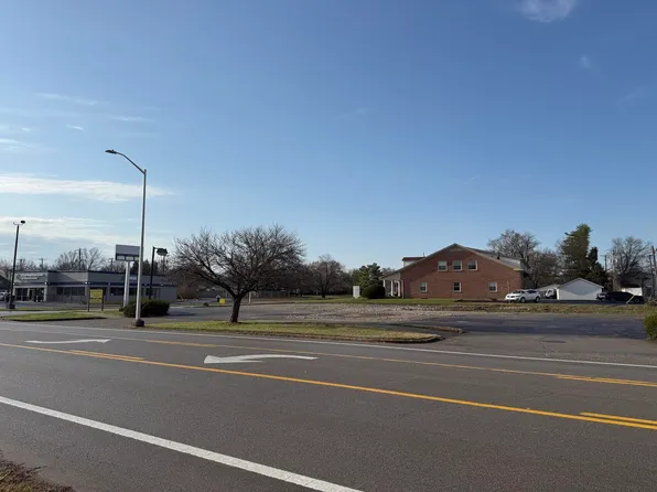 216 Southland Dr, Lexington, KY 40503