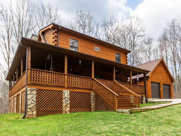 8621 Richmond Hwy, Gladstone, VA 24553