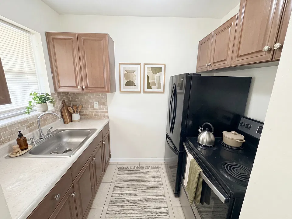 3030 Nw Ter #43-207