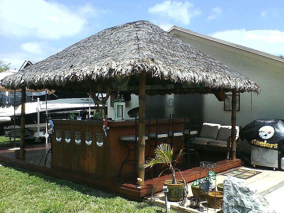 Tiki Hut view from backyward