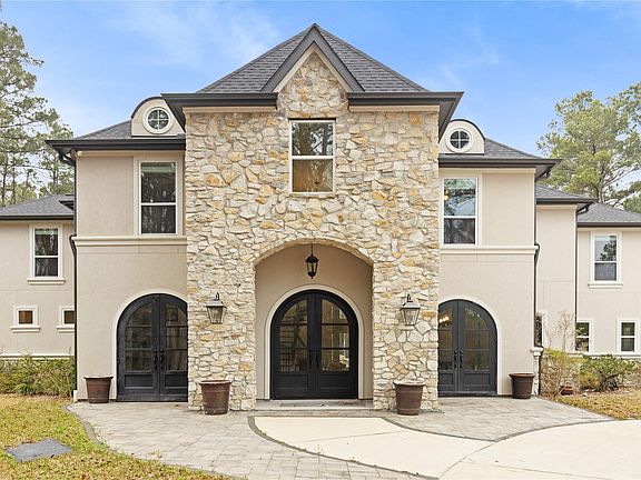 2nd image of 141 Sundog Rd