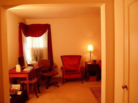 4th image of 485 E Lincoln Ave APT 421