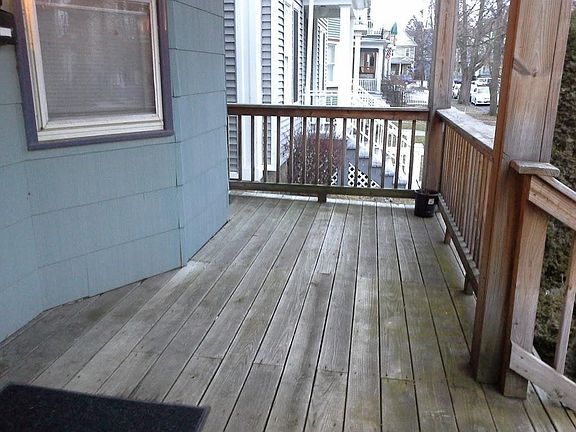 Private Front Porch
