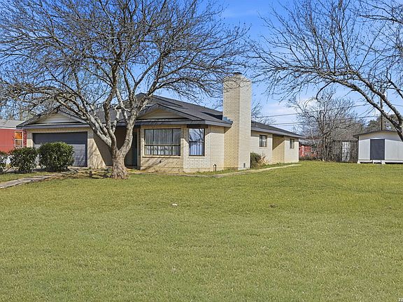 2nd image of 508 Crouch Ave