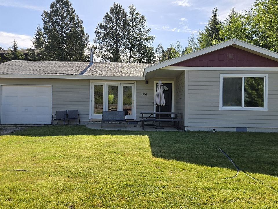 1st image of 504 Lakeshore Dr