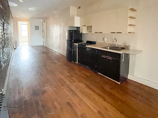 Rented by Simply Brooklyn Realty Inc | media 24