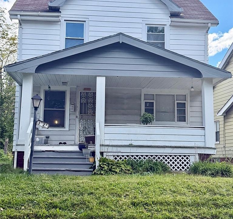 1st image of 3525 E 110th St