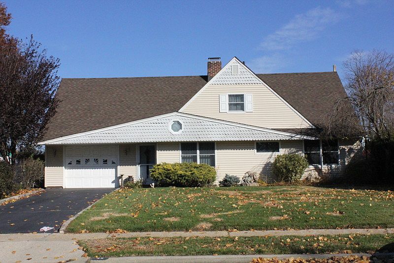 1st image of 45 Hook Ln