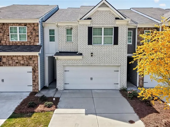 2133 Blue Monarch Dr, Buford, GA 30519