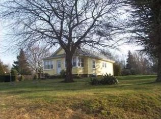 125 Quannacut Rd, Westerly, RI 02891