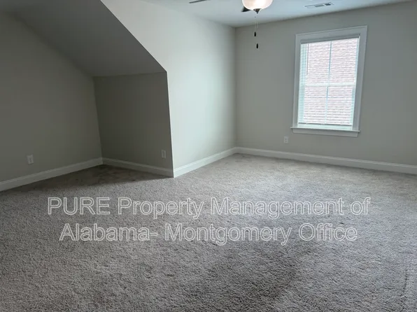 9389 Charley Ln, Montgomery, AL 36117