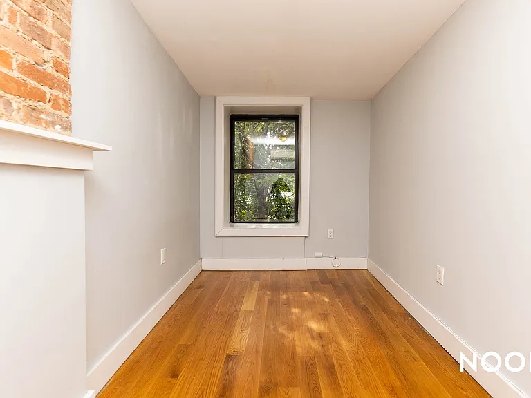 298 Gates Ave #4 — Photo 15