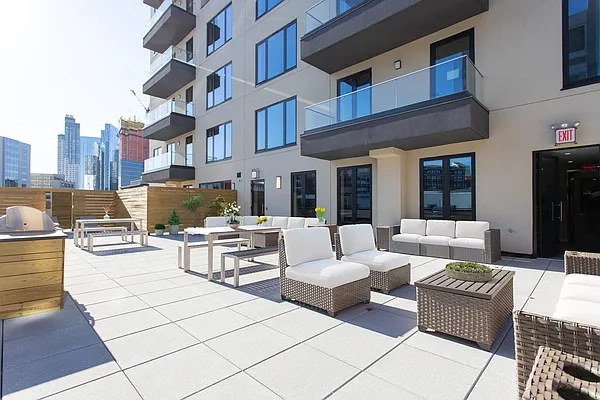 Rented by Modern Spaces | media 16