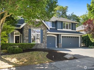 27225 SE 13th Place, Sammamish, WA 98075