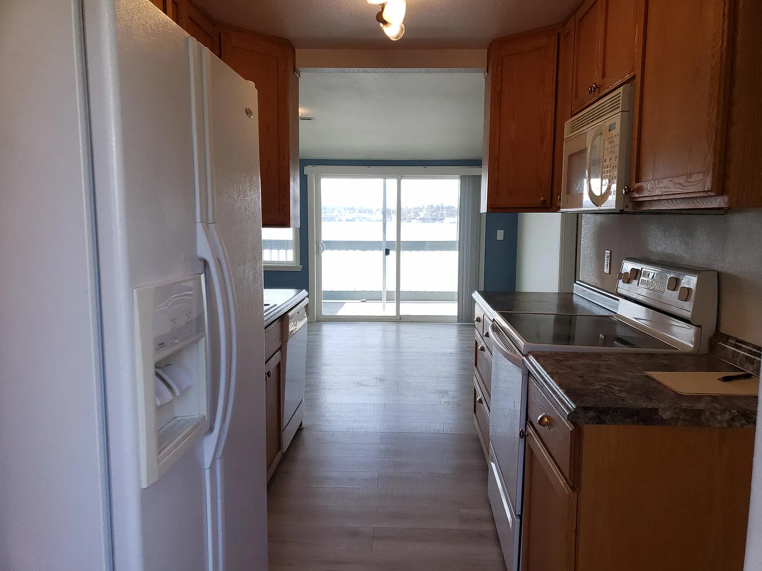 310 Perry Ave N — Photo 4