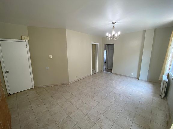 4th image of 207 Chestnut Ave Floor 2