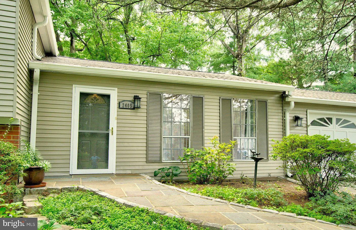 2405 Earlsgate Court - 1 — Photo 1