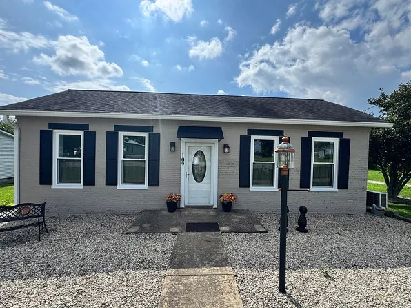 109 S Columbus St, Russellville, OH 45168