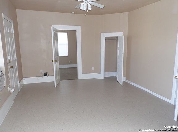 3rd image of 303 Florida St