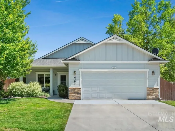2397 W Fieldstream Dr, Meridian, ID 83646