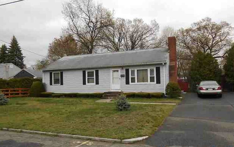 2nd image of 155 Drexel St