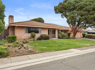 6140 Holstein Way, Sacramento, CA 95831