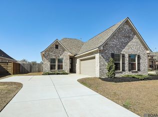 41177 Coastline Ave, Gonzales, LA 70737