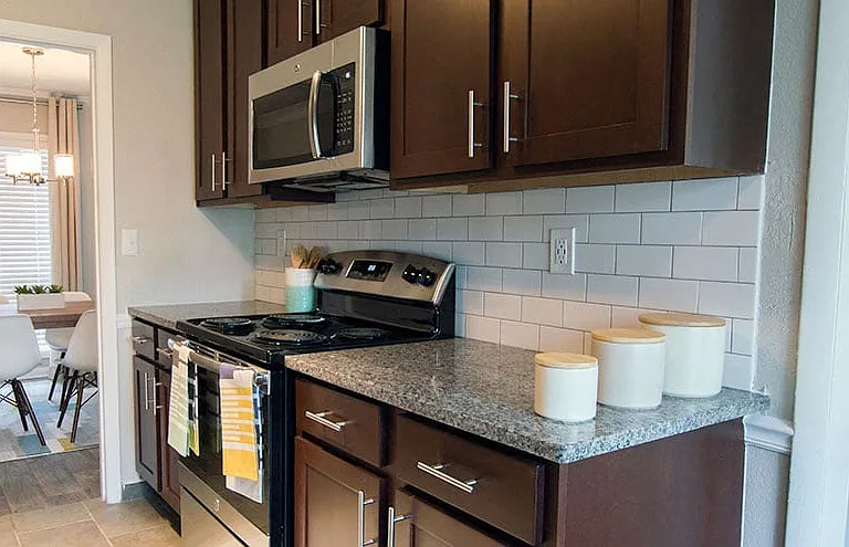 Rockledge Apartments — Photo 13
