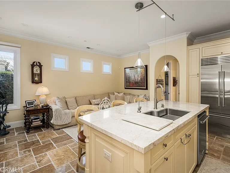3222 Clay St — Photo 11