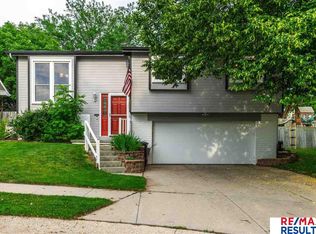 6339 N 115th Avenue Cir, Omaha, NE 68164