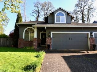 5992 SE Blossom St, Hillsboro, OR 97123
