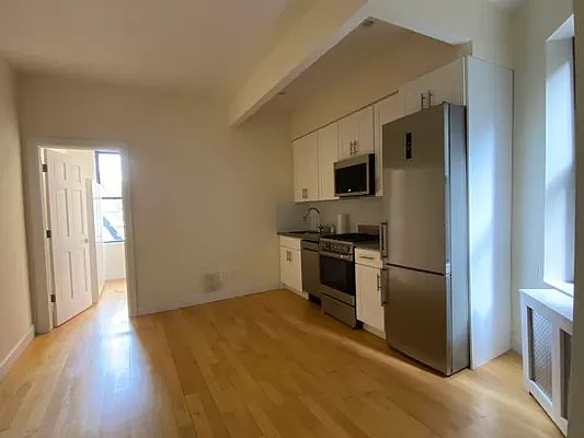 2nd image of 346 E 62nd St #4A