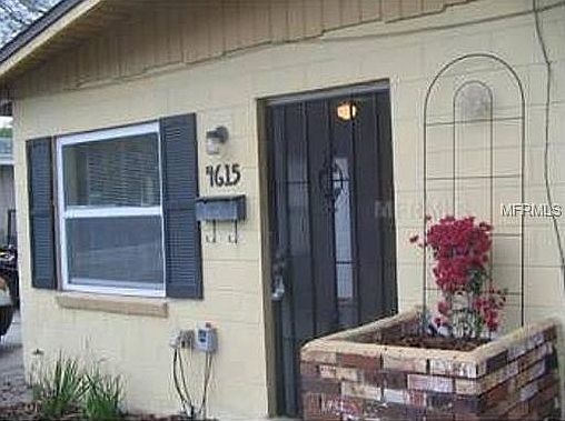 4th image of 4615 Edgewater Dr