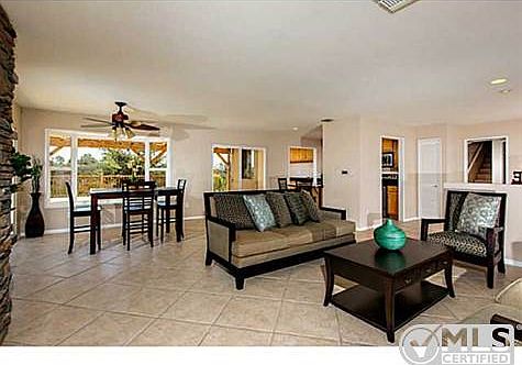 4th image of 4955 Diane Ct