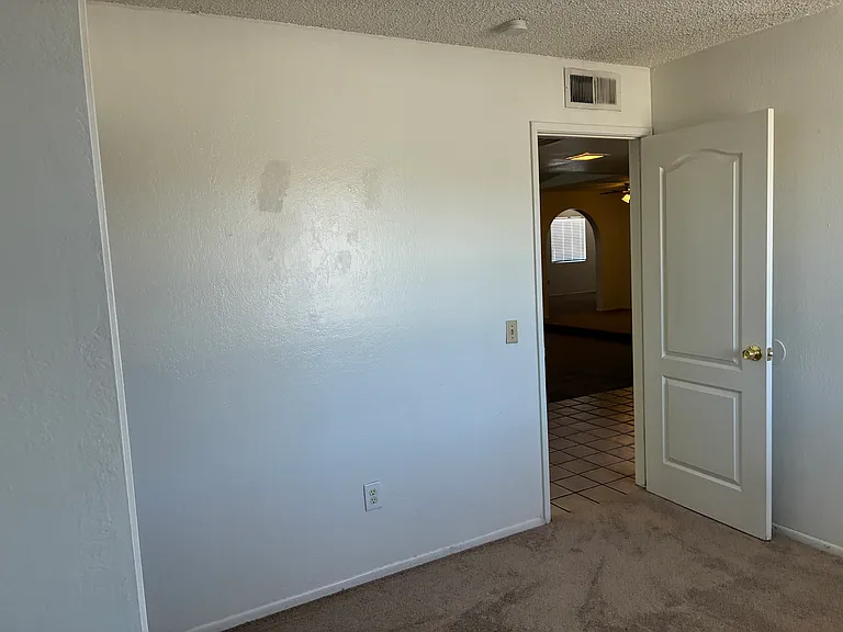 5915 W Tierra Buena Ln — Photo 23