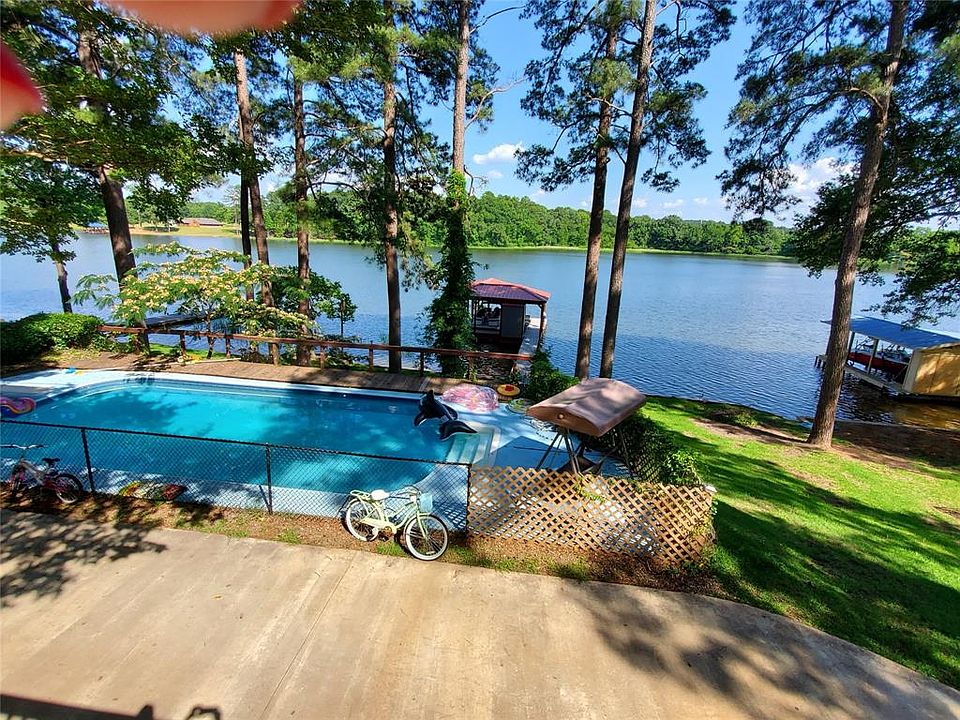 1st image of 4109 Lakeshore Dr