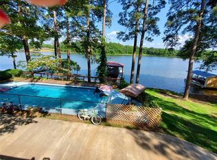 4109 Lakeshore Dr, Lone Star, TX 75668
