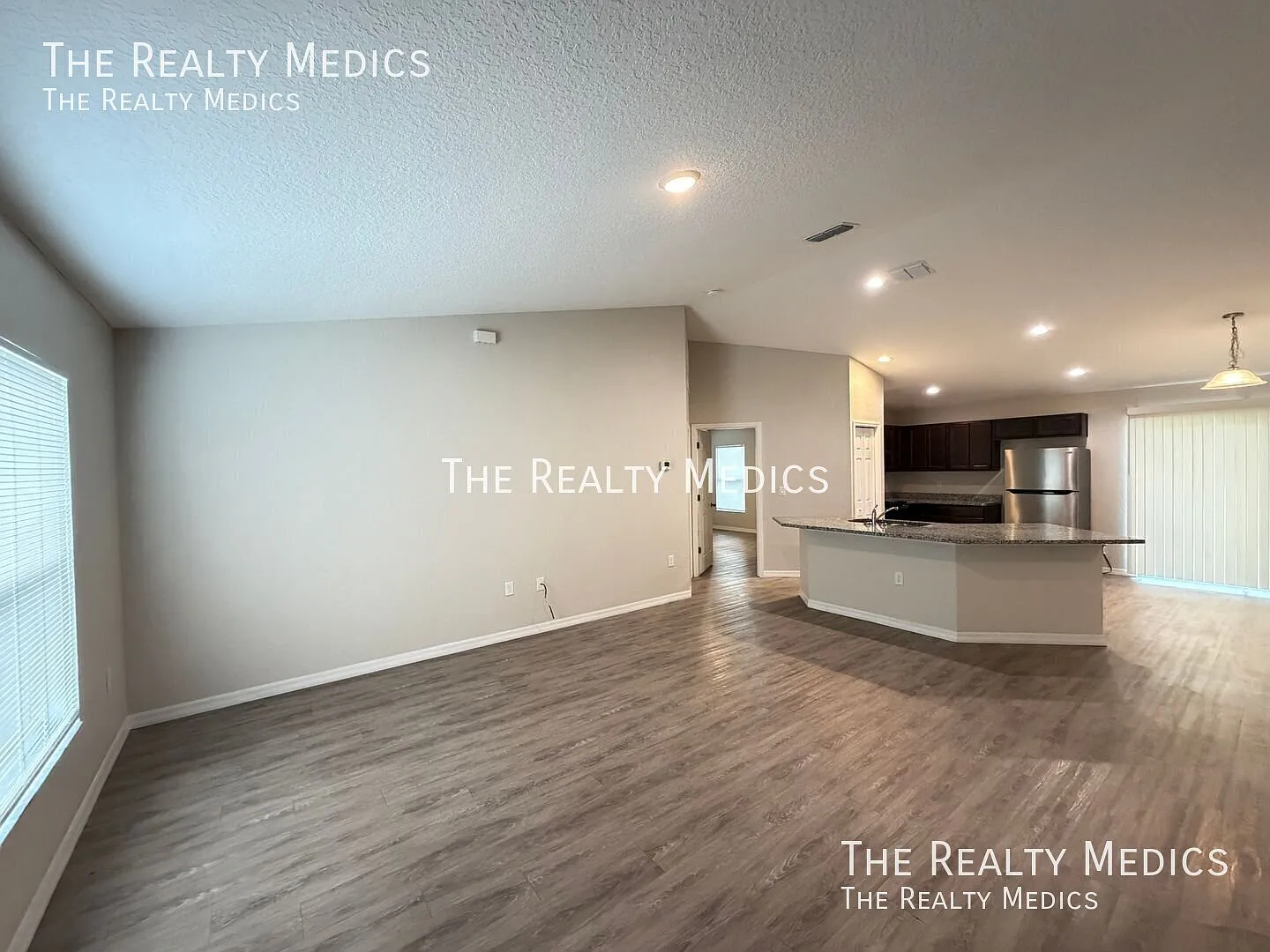 Modern Comfort Awaits | Spacious 3-Bedroom, 2-Bath Ocala Home! — Photo 4