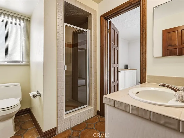 22231 Romar St — Photo 15