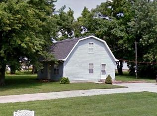 518 NW 11th St, Washington, IN 47501