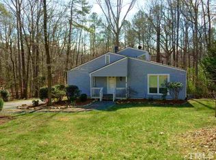 211 Holly Rdg, Chapel Hill, NC 27516