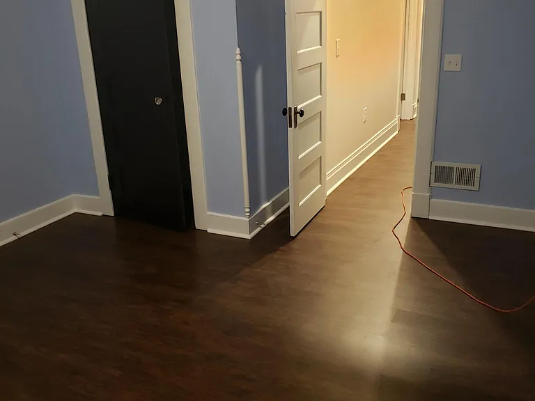 250 Linden Ave — Photo 14