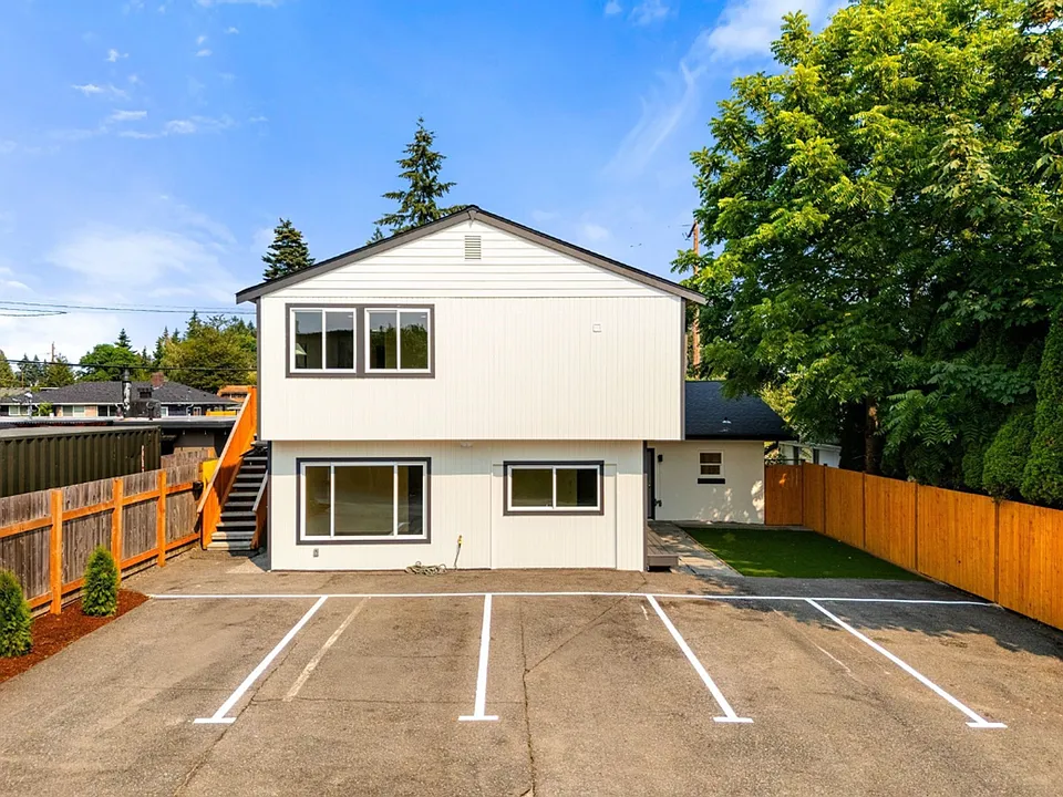 14643 8th Ave Sw