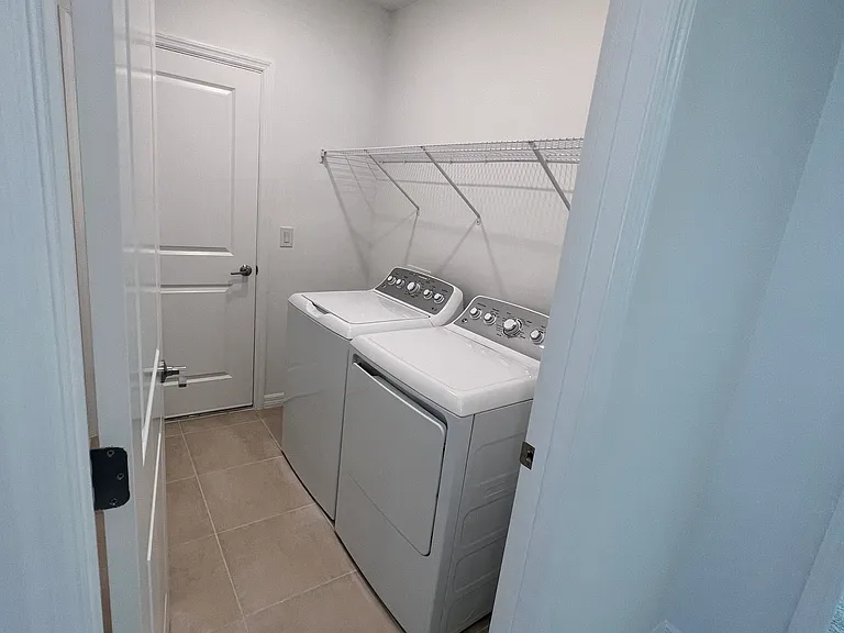 326 SW 31st Ave — Photo 13