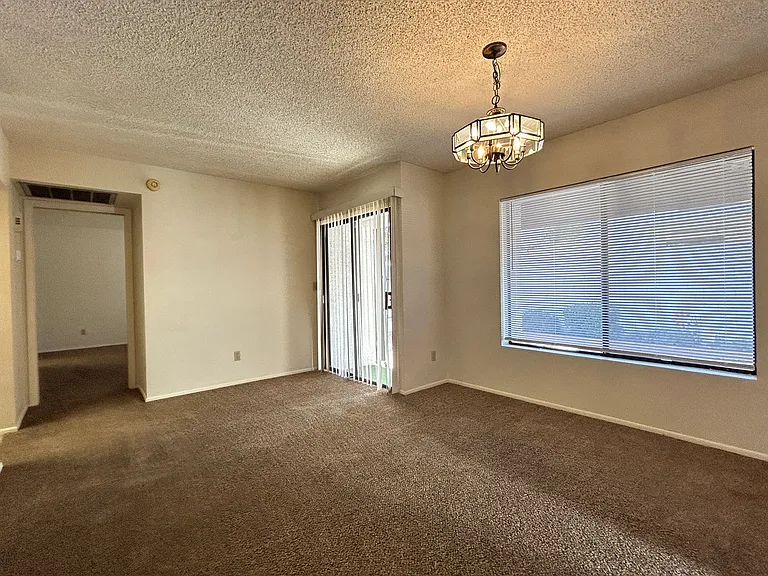 1032 E Villa Maria Dr — Photo 6