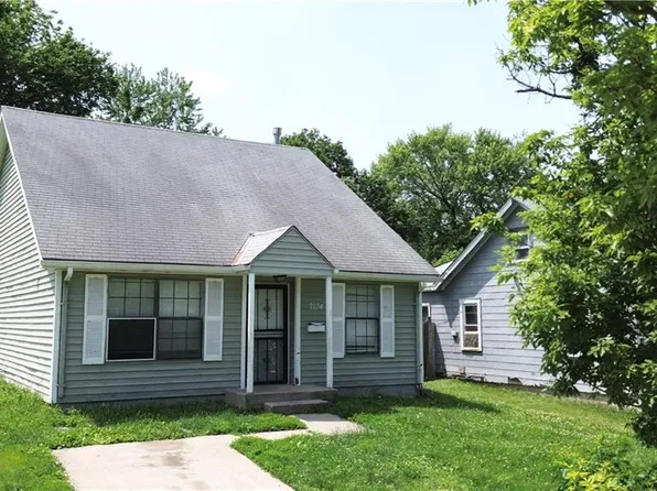 7134 Agnes Ave, Kansas City, MO 64132