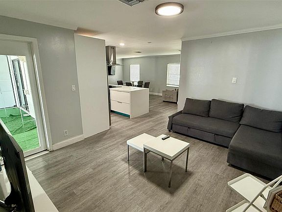 5th image of 8231 SW 9th Street